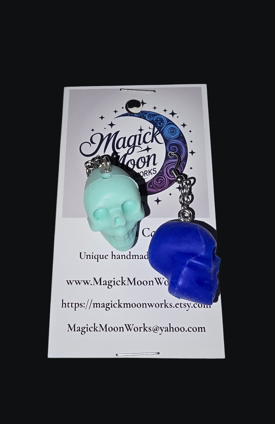 Skull earrings