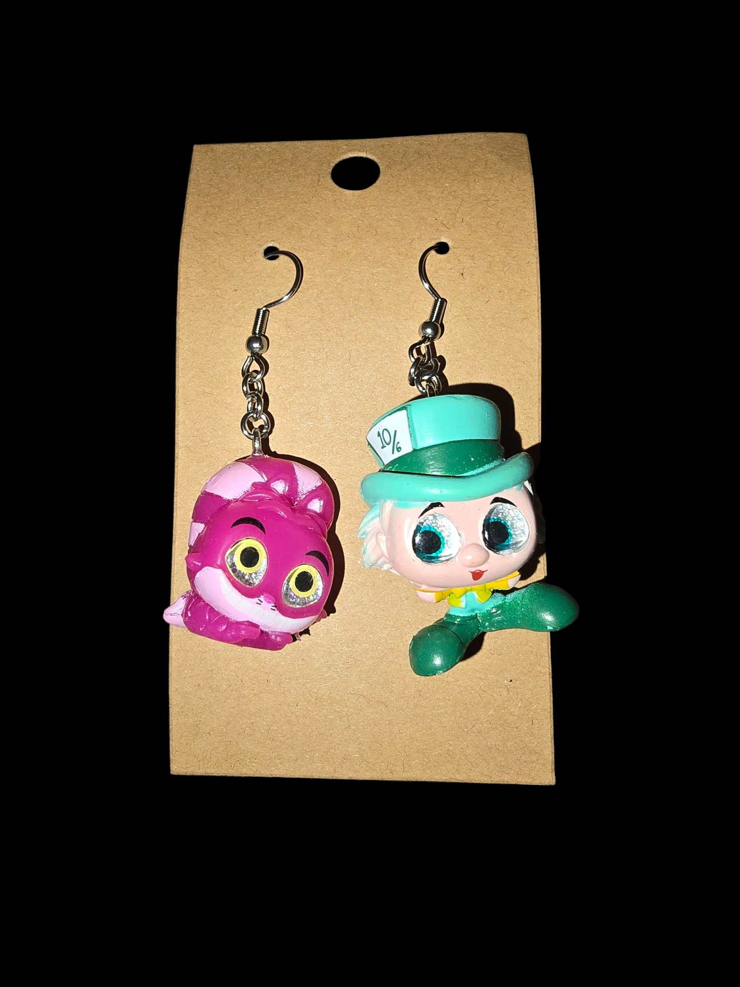 Alice in wonderland Disney doorables earrings