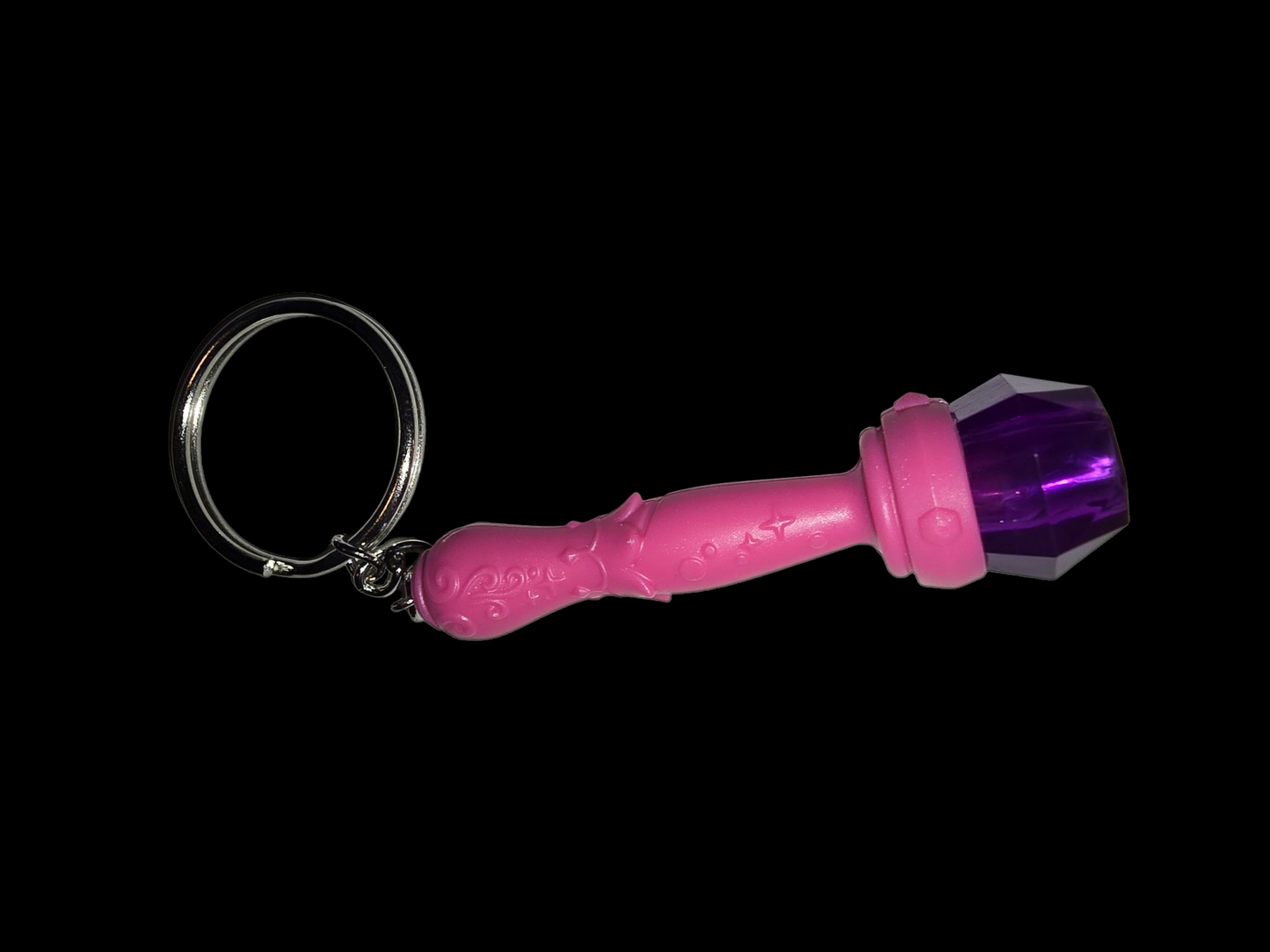 Magnetic wand keychains