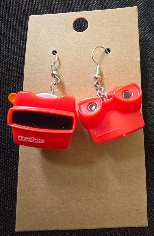 View master earrings